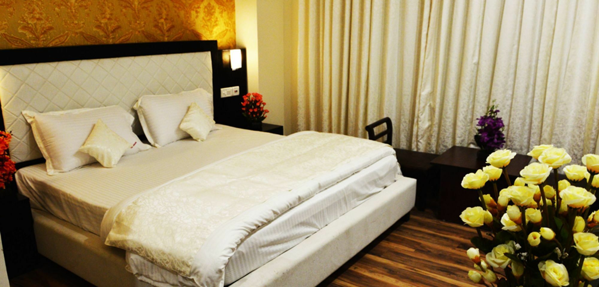 Hotel The Vaikunth à Dharamshala Extérieur photo